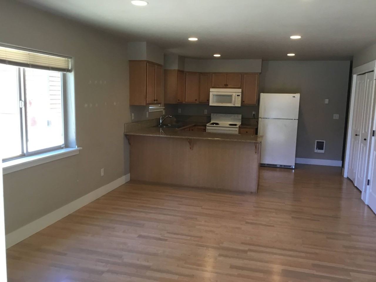 421 E 16th Ave - Photo 2 of 18