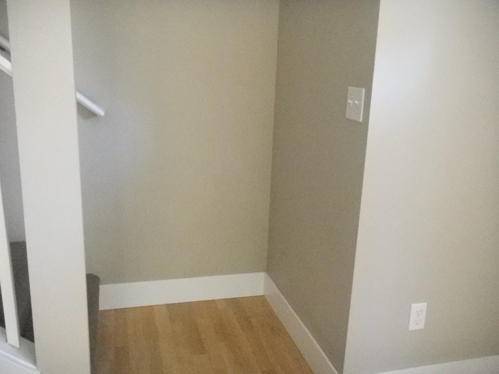 421 E 16th Ave - Photo 3 of 18