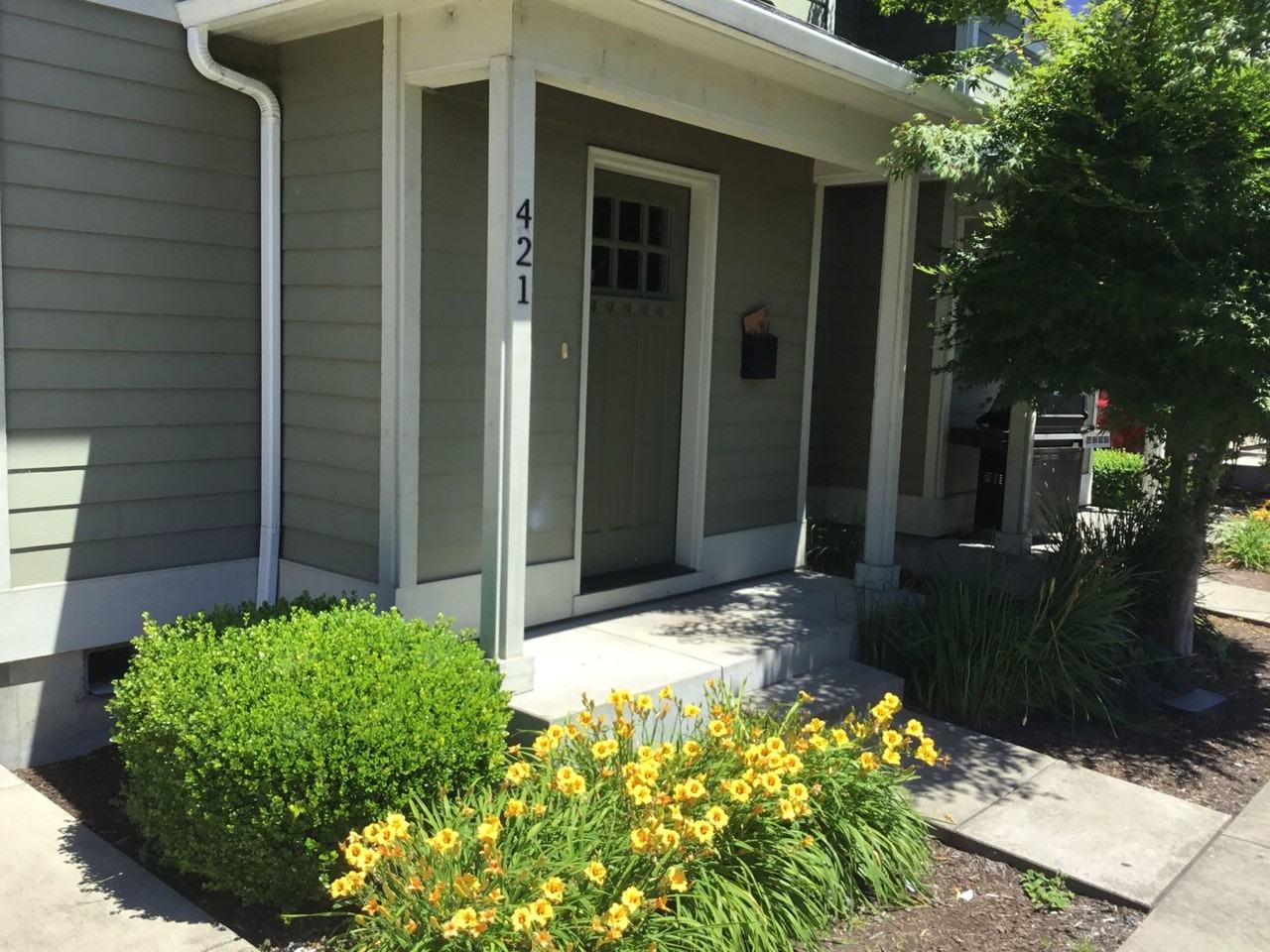 421 E 16th Ave - Photo 7 of 18