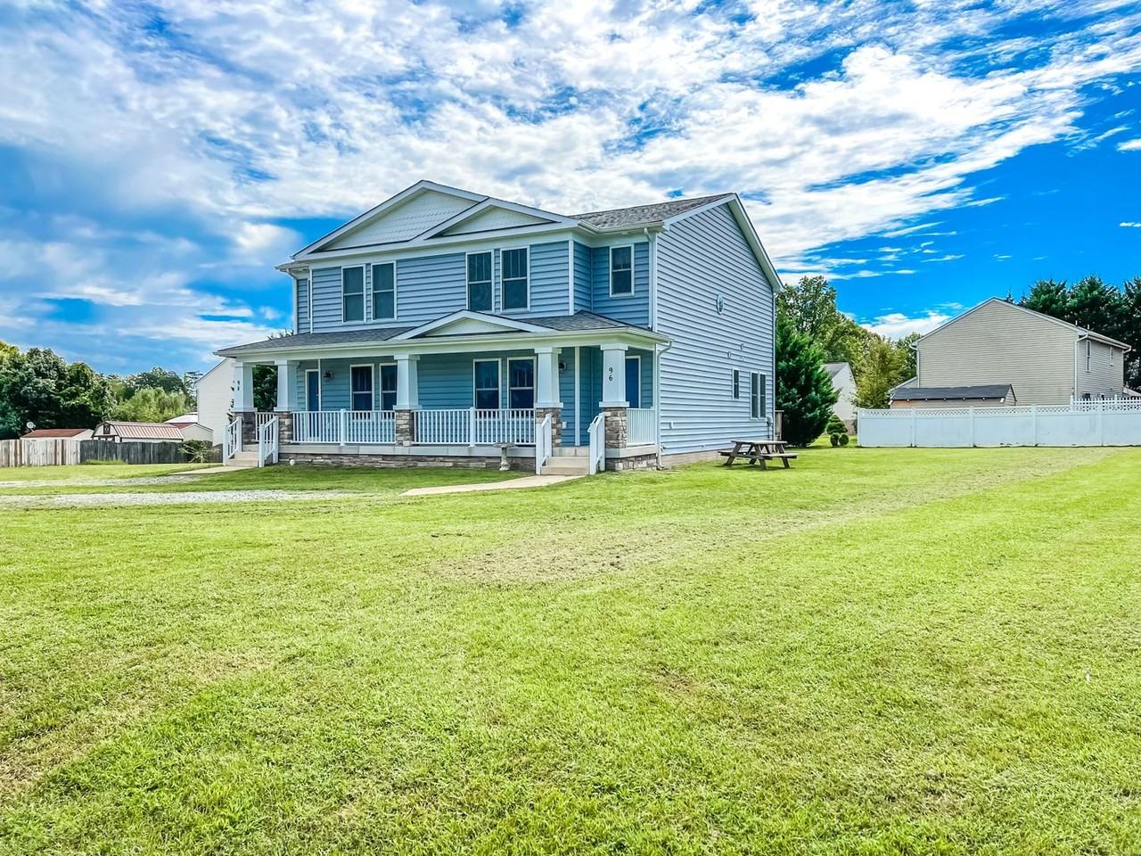 96 Gerber Dr - Photo 2 of 36