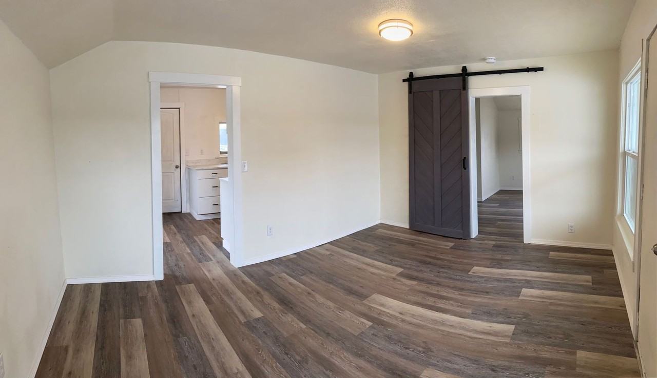 1018 E Denver St - Photo 4 of 16