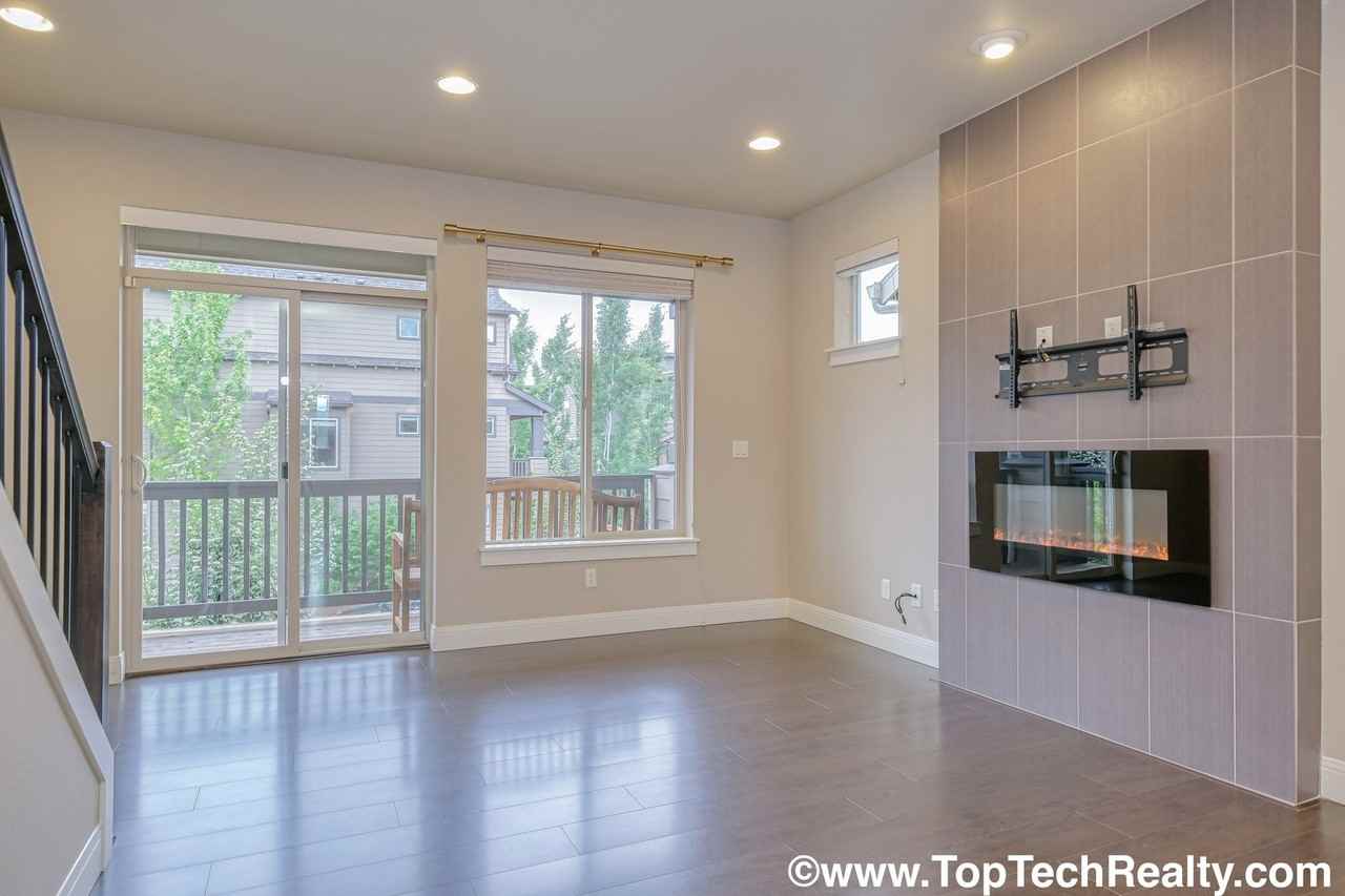 14169 Southwest Compass Drive - Photo 7 of 32