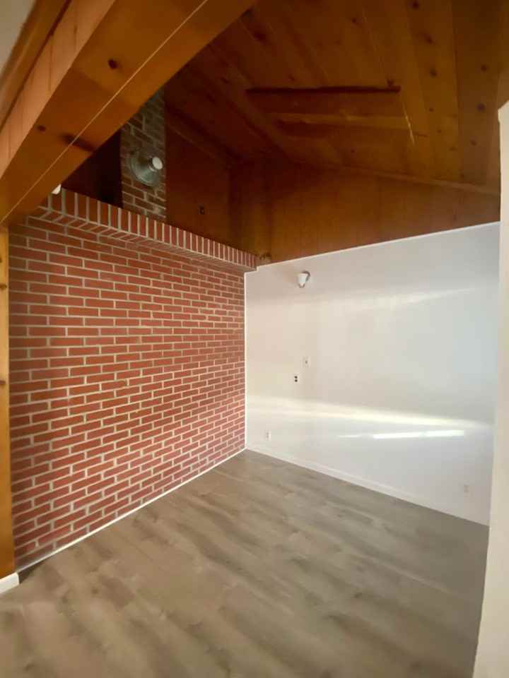 314 Pacific Ave N - Photo 5 of 15