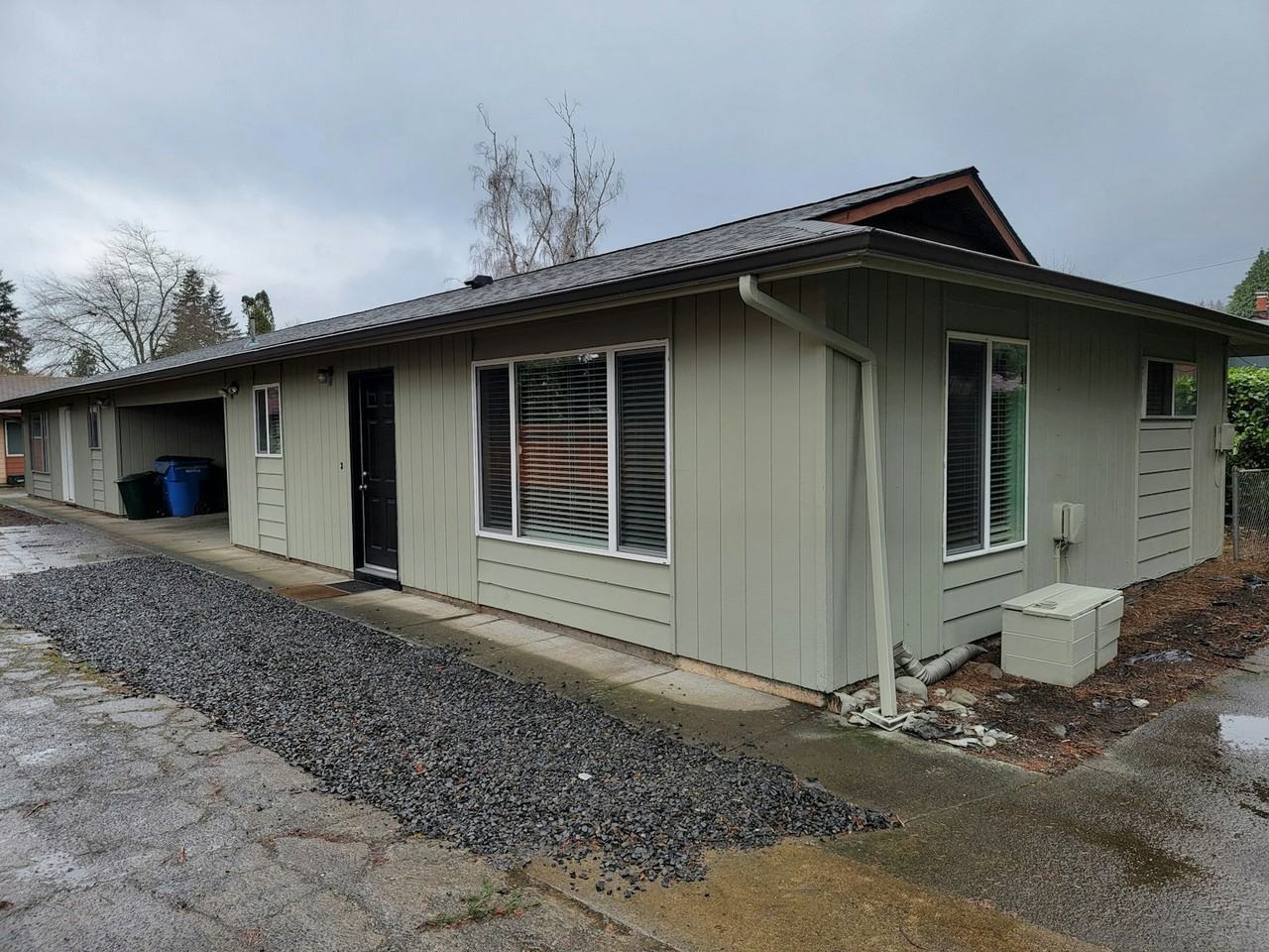 743 9th Street - Photo 3 of 26