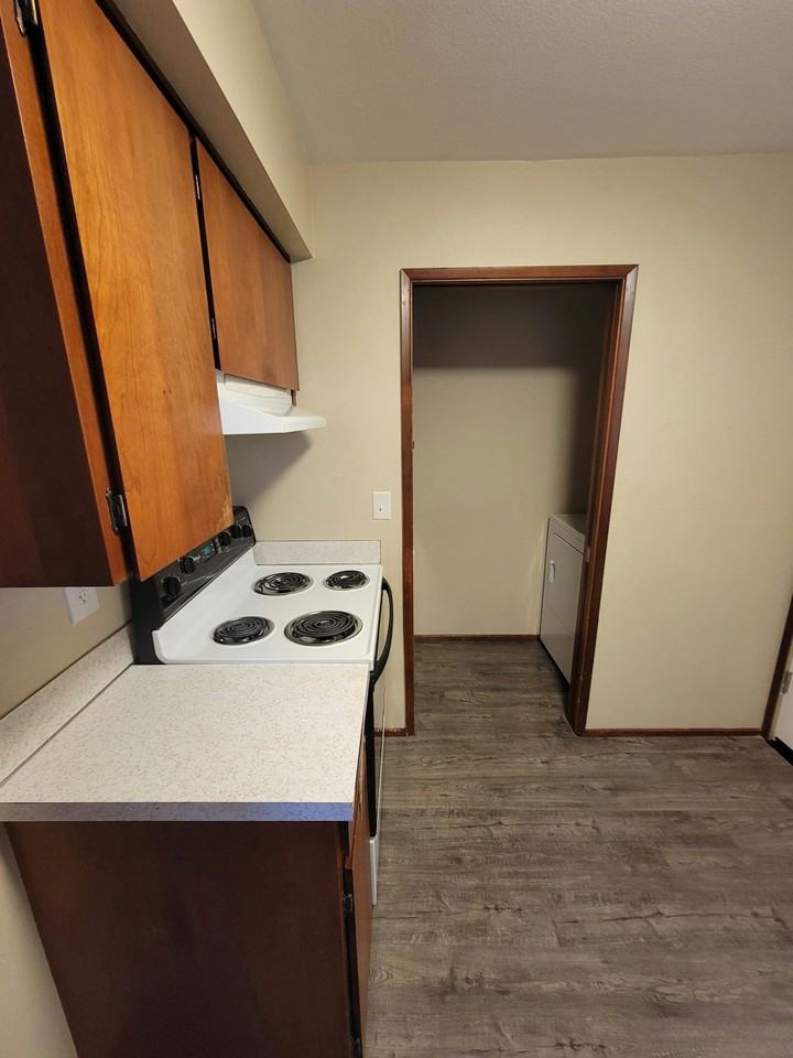 743 9th Street - Photo 7 of 26