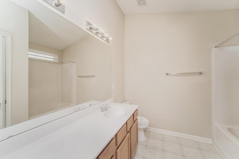 9208 Garnet Field Ct - Photo 5 of 12