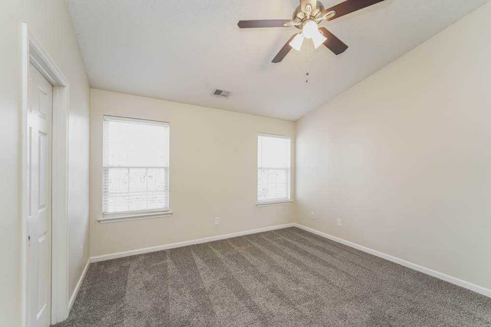 9208 Garnet Field Ct - Photo 6 of 12