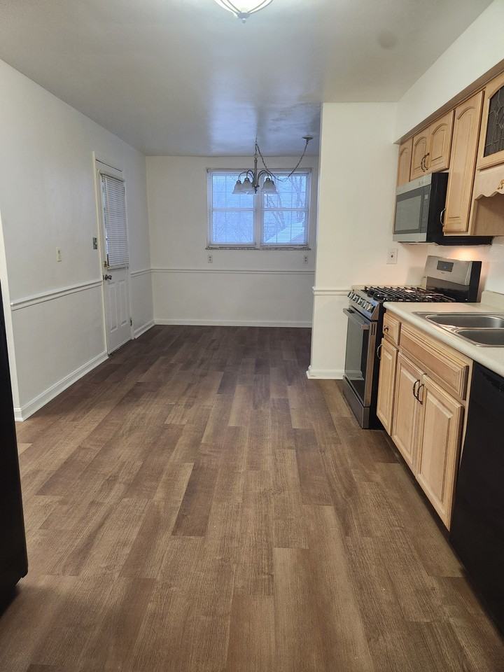 439 Wall Ave #NA - Photo 2 of 11