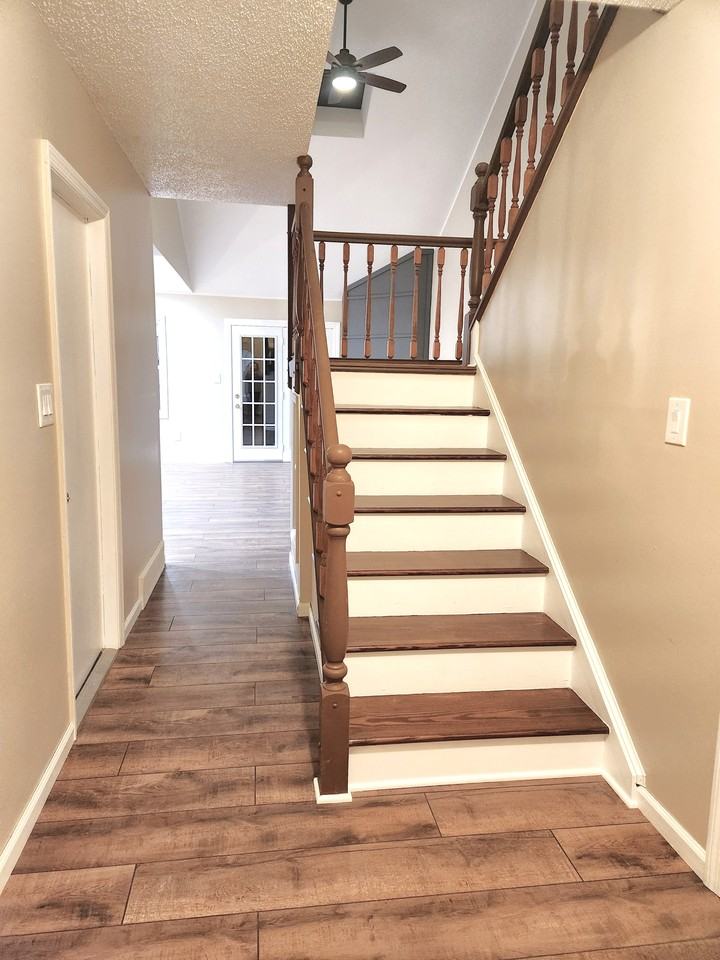 4009 Chaucer Pl #1 - Photo 2 of 20