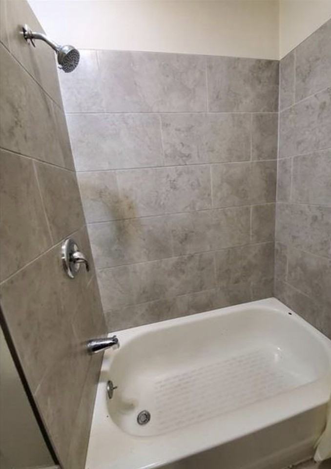 639 Corson St #2 - Photo 4 of 7