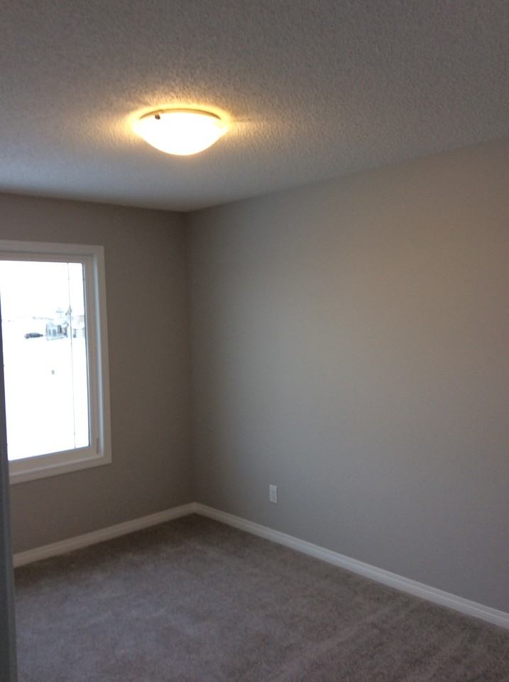 225 Hillcrest Road Southwest - Photo 2 of 10