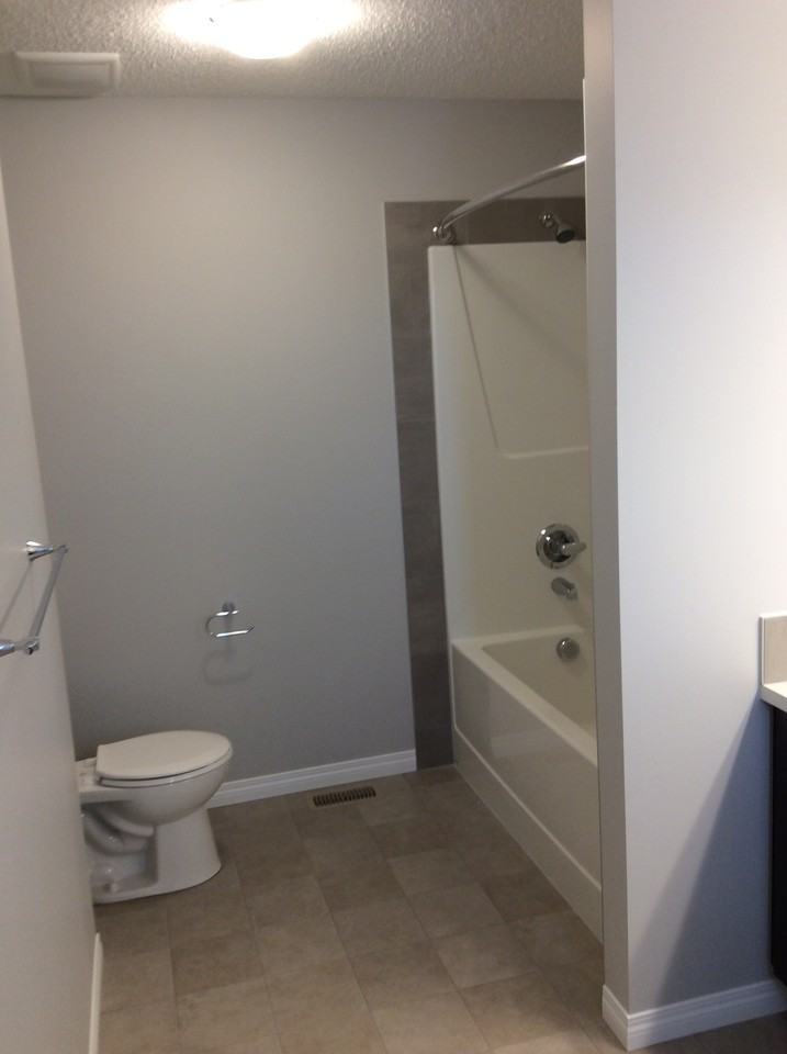 225 Hillcrest Road Southwest - Photo 7 of 10