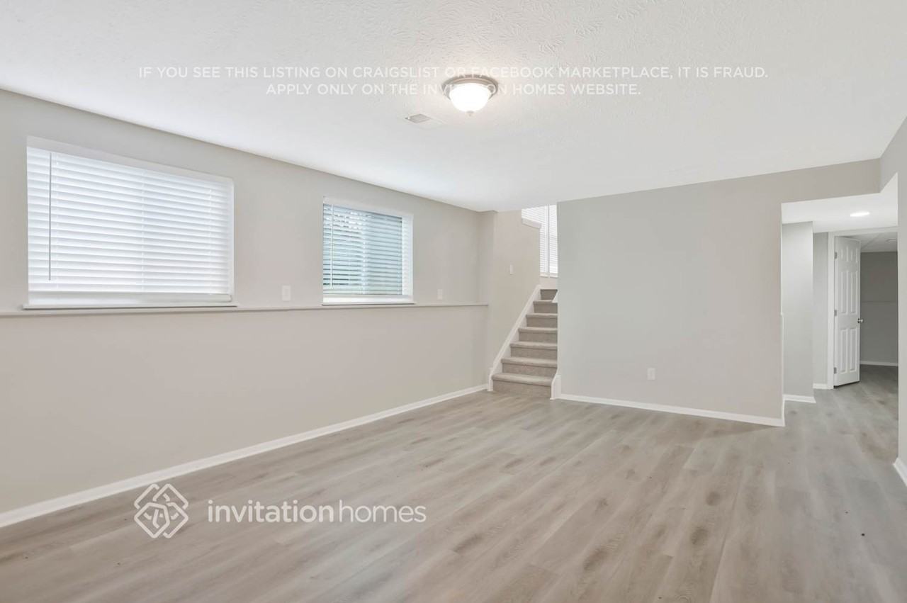 1217 Muirfield Dr - Photo 7 of 21