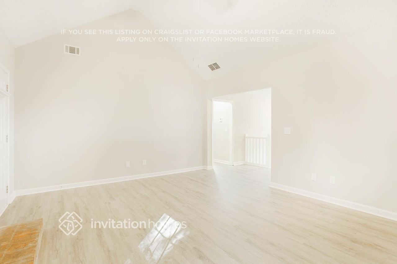 95 Bachelor Rd - Photo 7 of 25