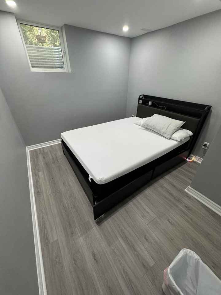 242 Taylor St - Photo 3 of 15