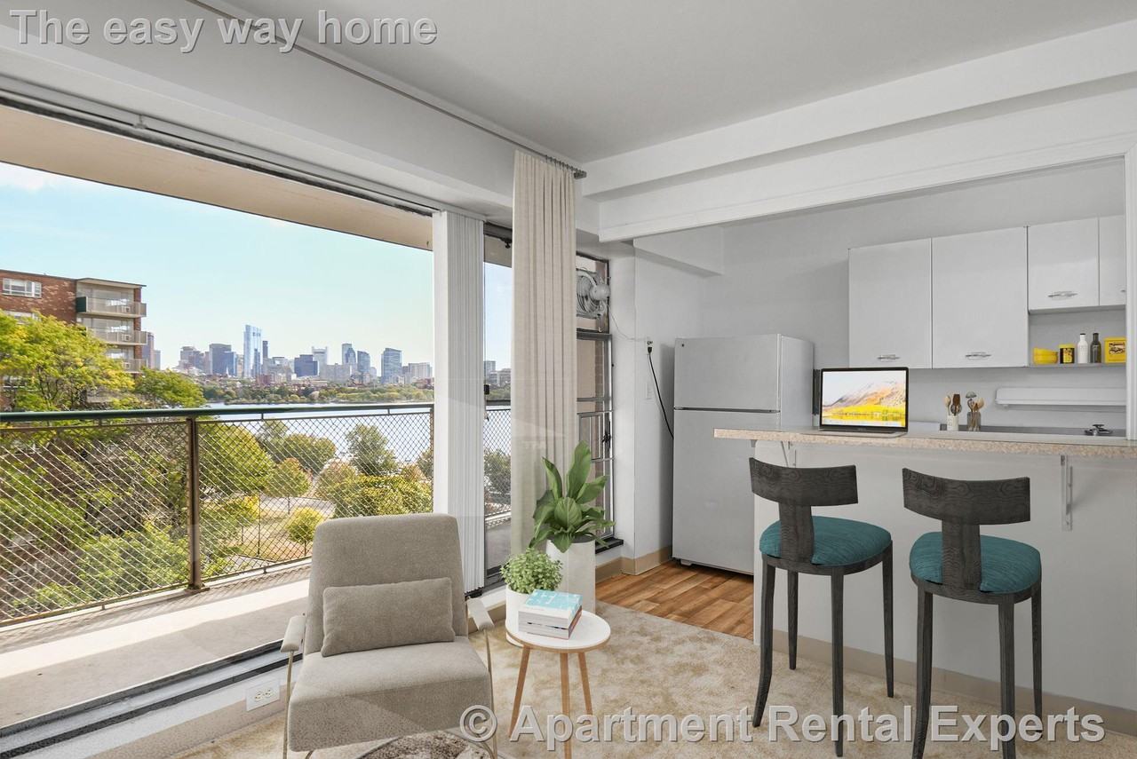 100 Memorial Drive #11-18A - Photo 3 of 11