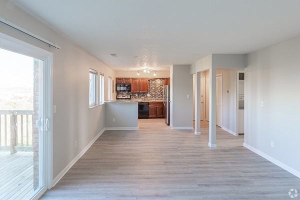 City View Apartments - Photo 3 of 50