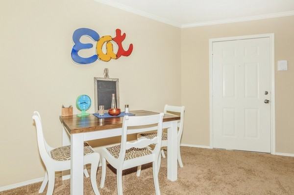 Mills Run Apartments - Photo 7 of 50