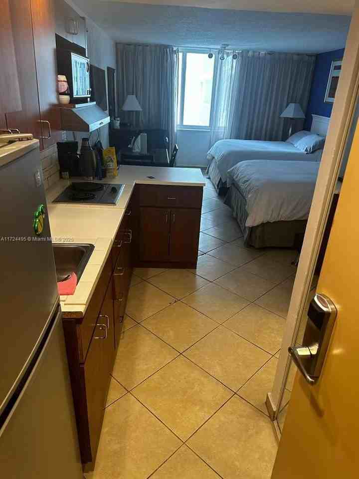 19201 Collins Ave #701 - Photo 2 of 14