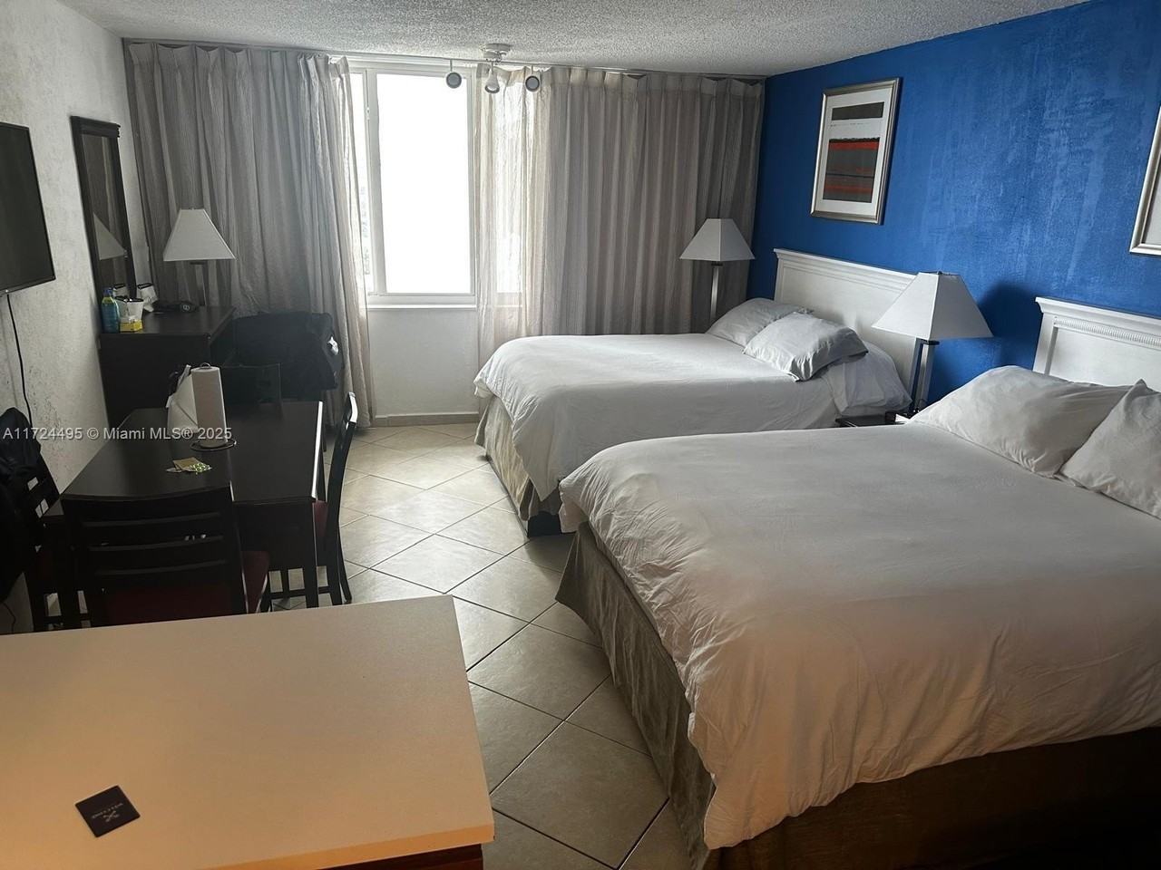 19201 Collins Ave #701 - Photo 4 of 14