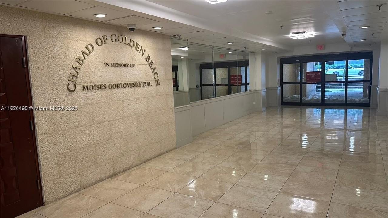 19201 Collins Ave #701 - Photo 6 of 14