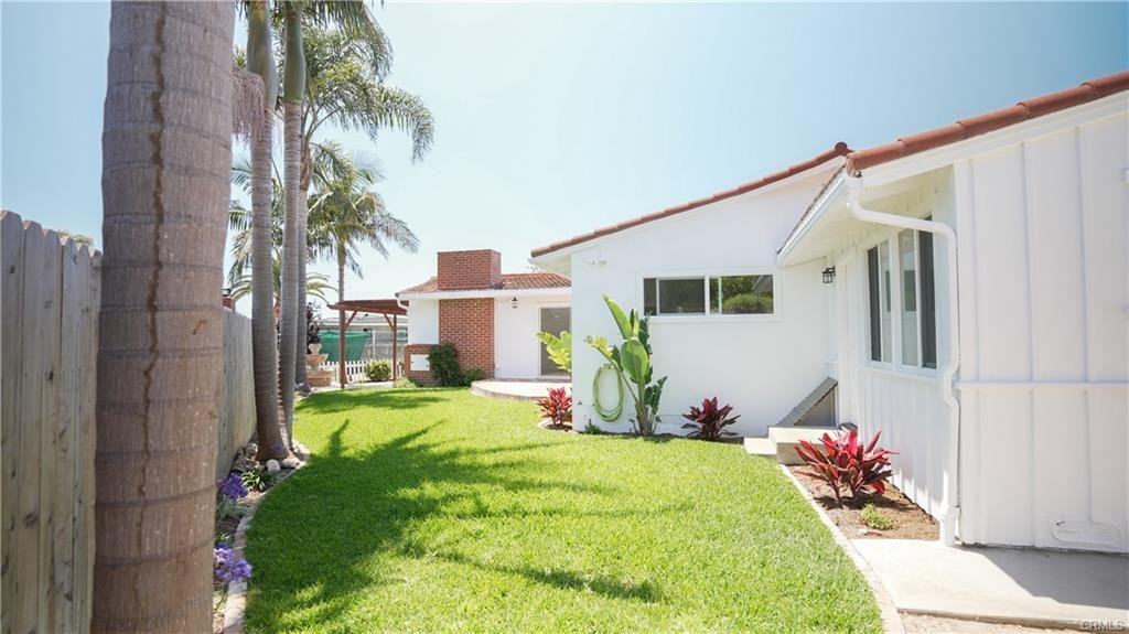 404 Serra Dr - Photo 2 of 8