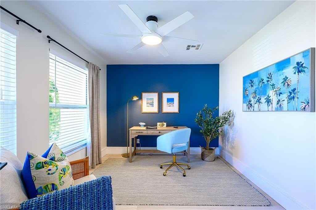 760 106th Ave N - Photo 4 of 35