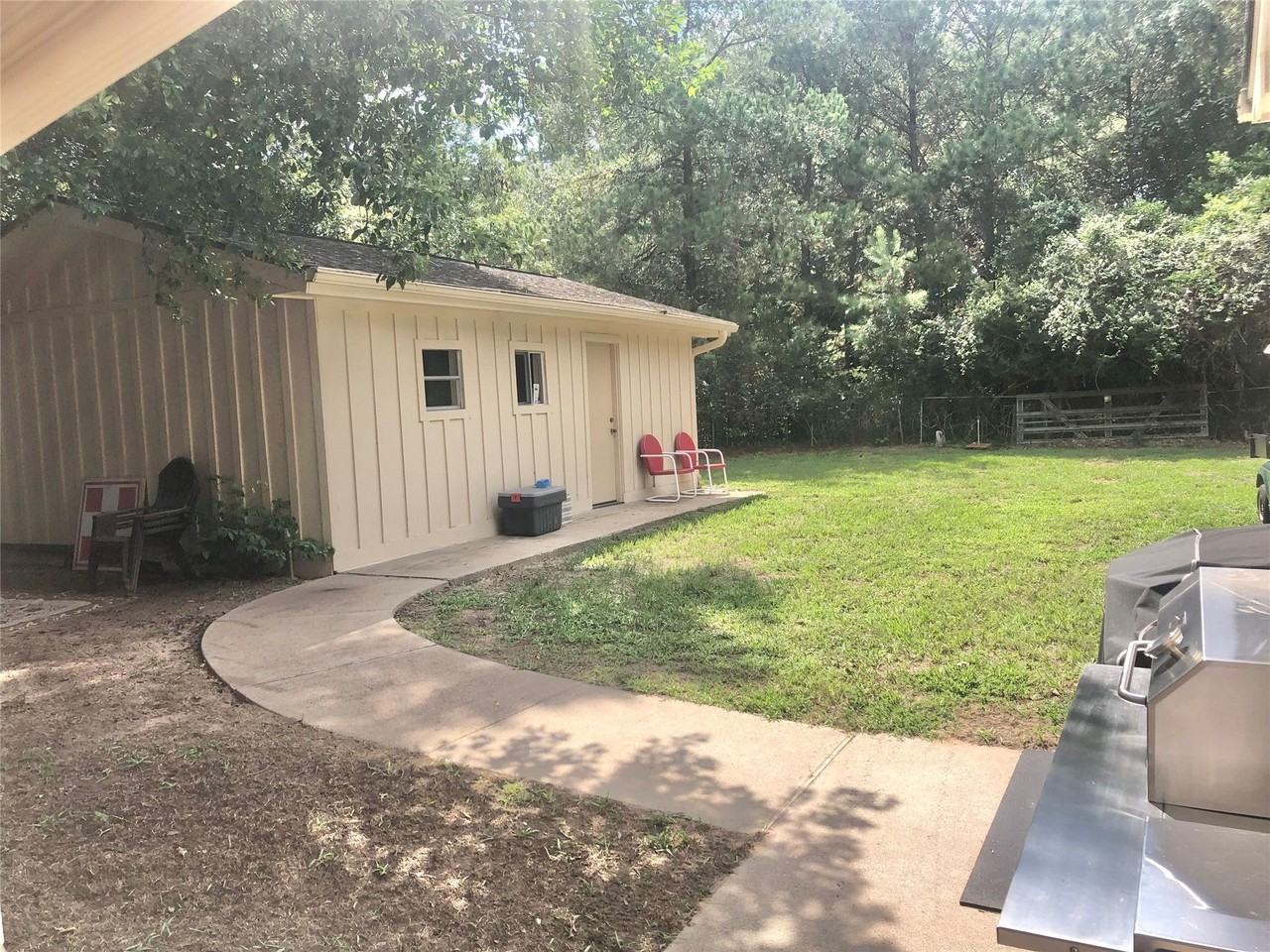 30507 Quinn Rd - Photo 3 of 17