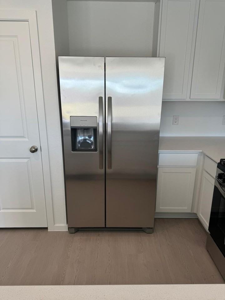 3423 Silvery Bryum Dr - Photo 5 of 17