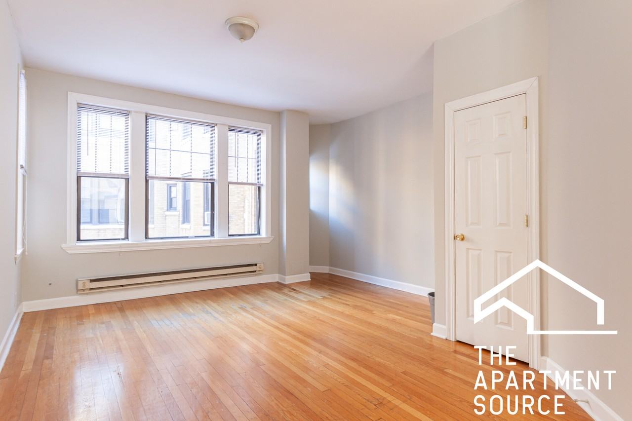 W Barry Ave #A1 - Photo 6 of 6