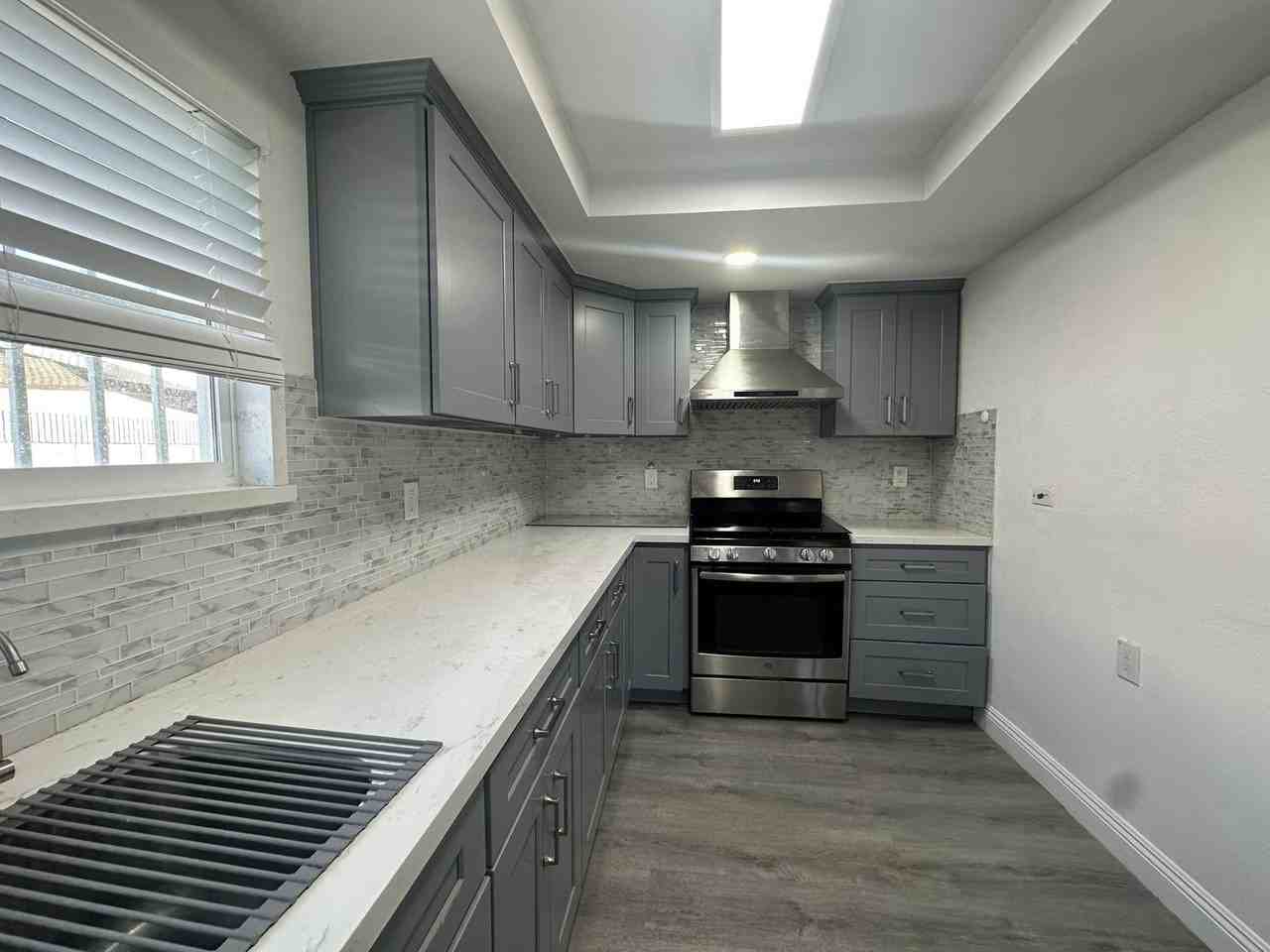 11222 Anabel Ave - Photo 4 of 20