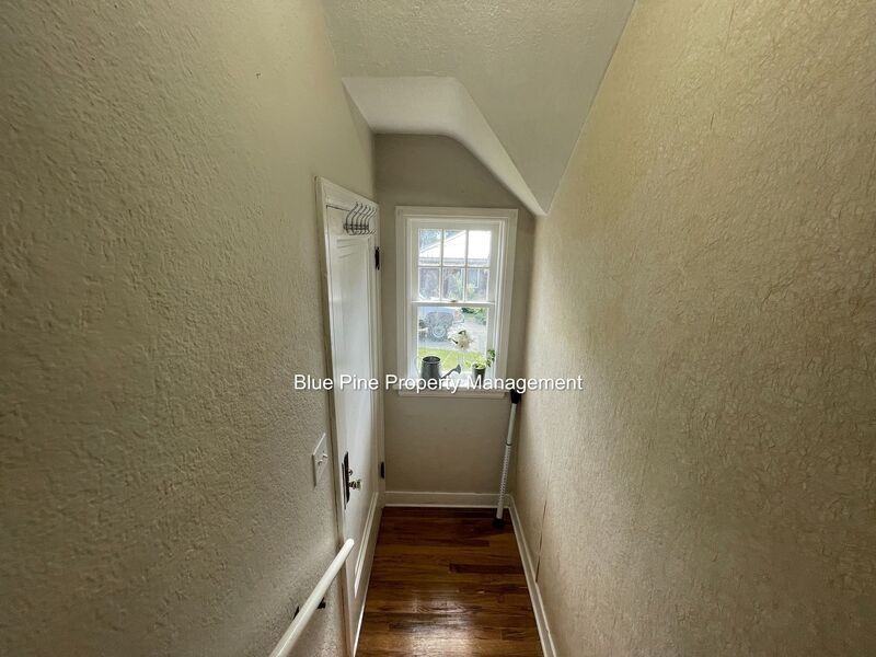 1249 S Emerson Ave #7 - Photo 2 of 10