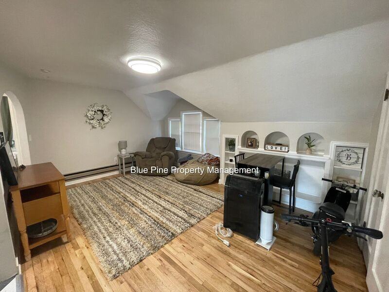 1249 S Emerson Ave #7 - Photo 4 of 10