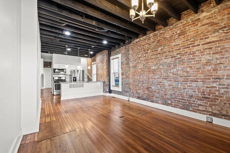 1683 E Main St - Photo 4 of 22
