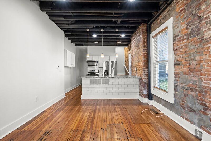 1683 E Main St - Photo 6 of 22