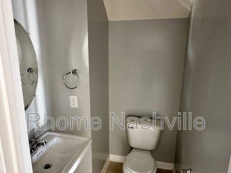 2409 Edencrest Dr - Photo 7 of 19