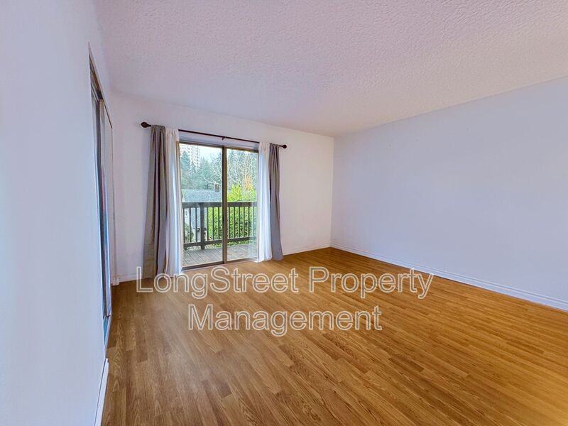 859 Sw Broadway Dr #46 - Photo 7 of 25