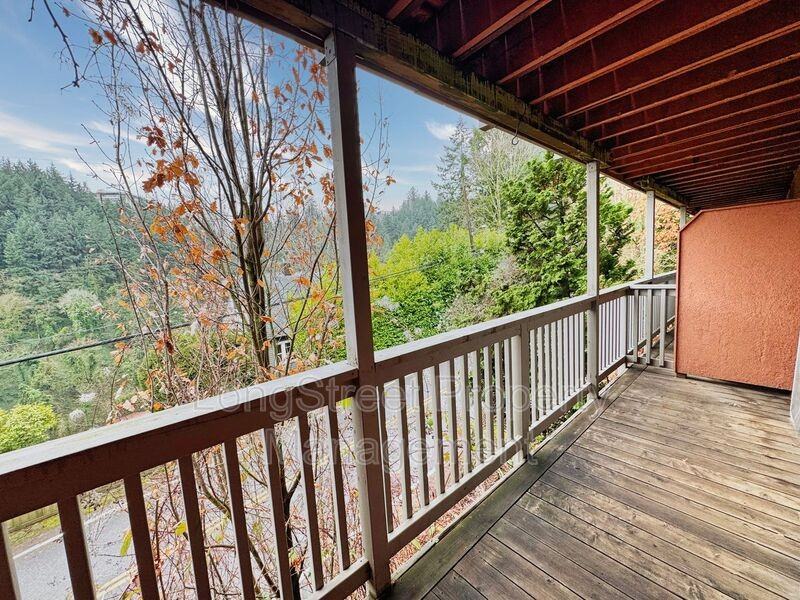 859 Sw Broadway Dr #46 - Photo 4 of 25