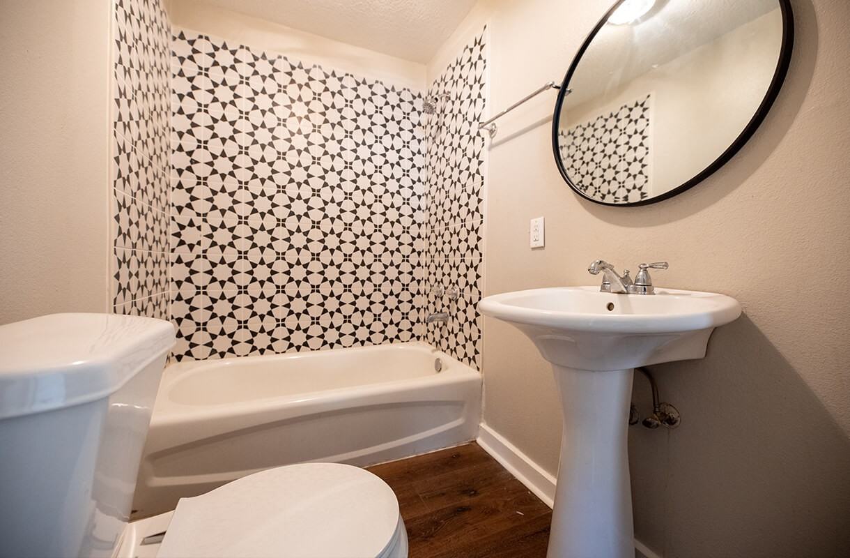 3106 Warren Ave - Photo 5 of 7