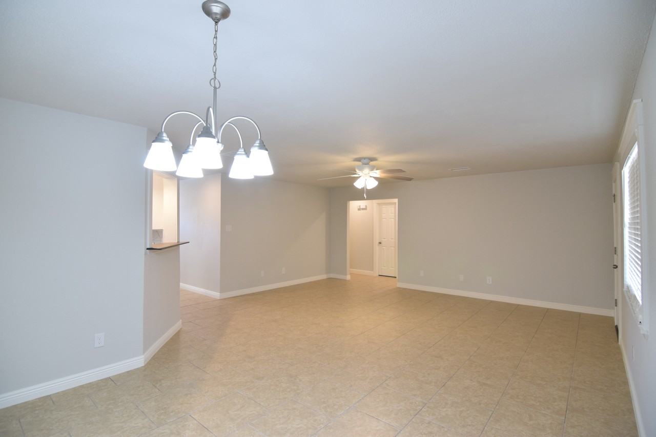 2307 Traverse Dr - Photo 7 of 21