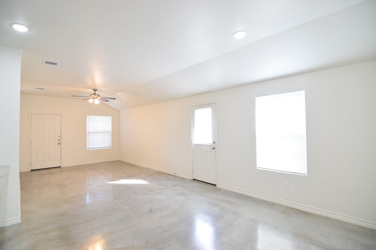 5910 Harriet Tubman Ave - Photo 6 of 16