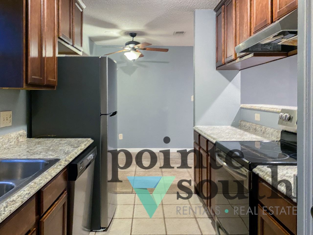 7811 Coronet Ln - Photo 4 of 15