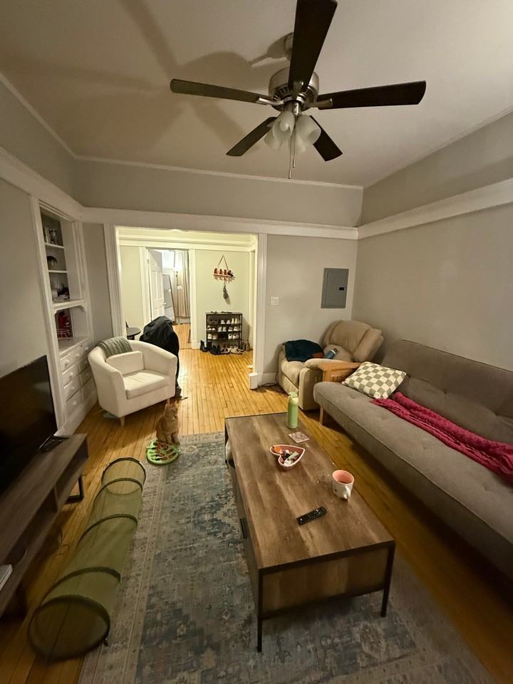 7 Farrington Ave #4 - Photo 6 of 16