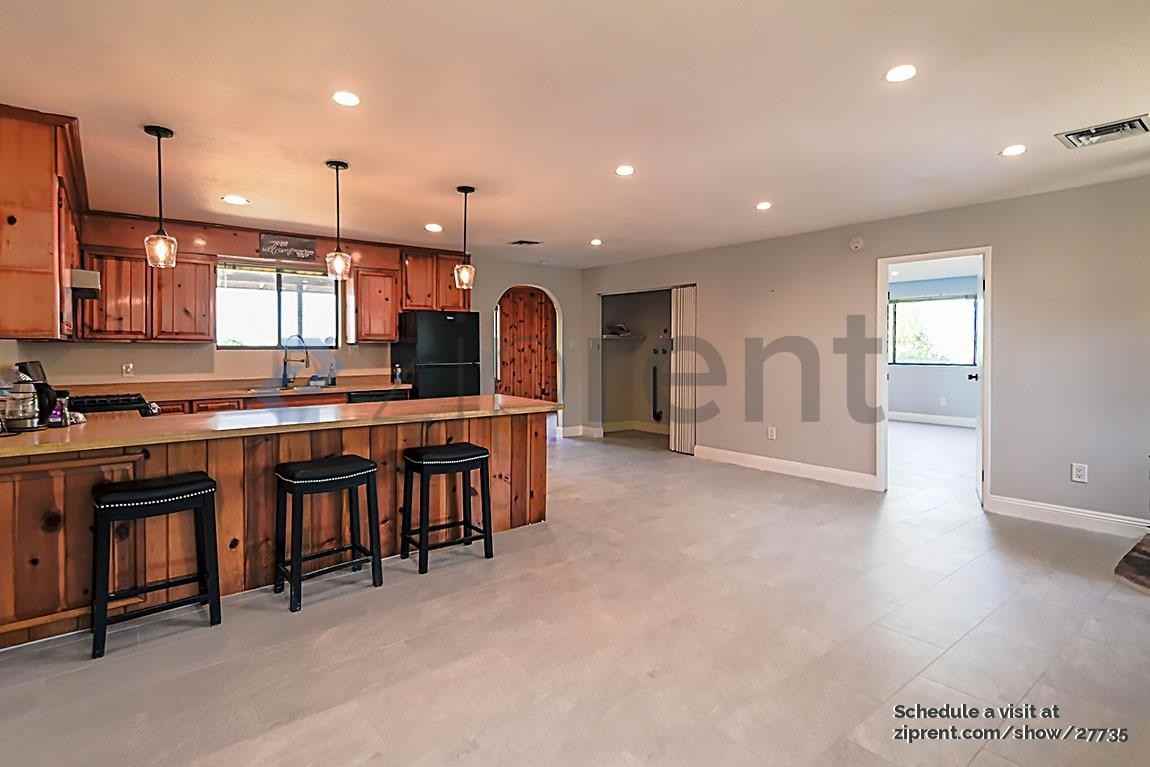 17510 Rancho Tehama Rd - Photo 2 of 22