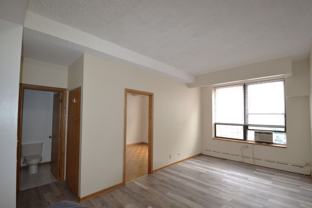 4180 N Marine Dr #110 - Photo 1 of 1