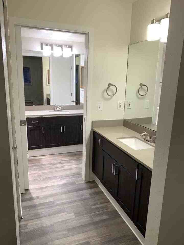 GREEN DRAKE  APARMENTS 311 West Casino Road - Photo 7 of 23