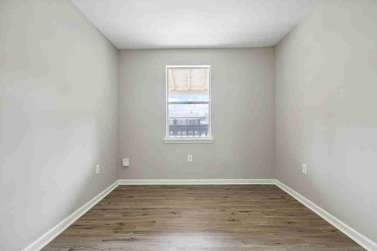 4271 West Brookstown Drive - Photo 3 of 7