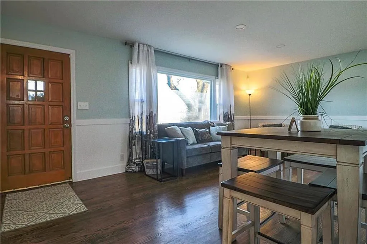 12603 E 49th St S - Photo 2 of 28