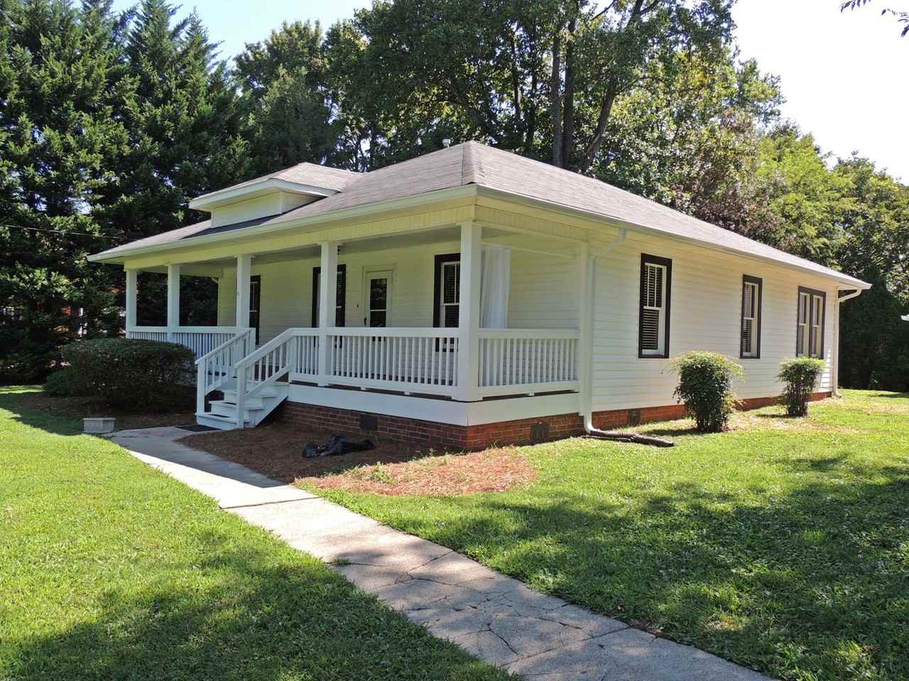 1712 Old Niles Ferry Rd - Photo 3 of 35