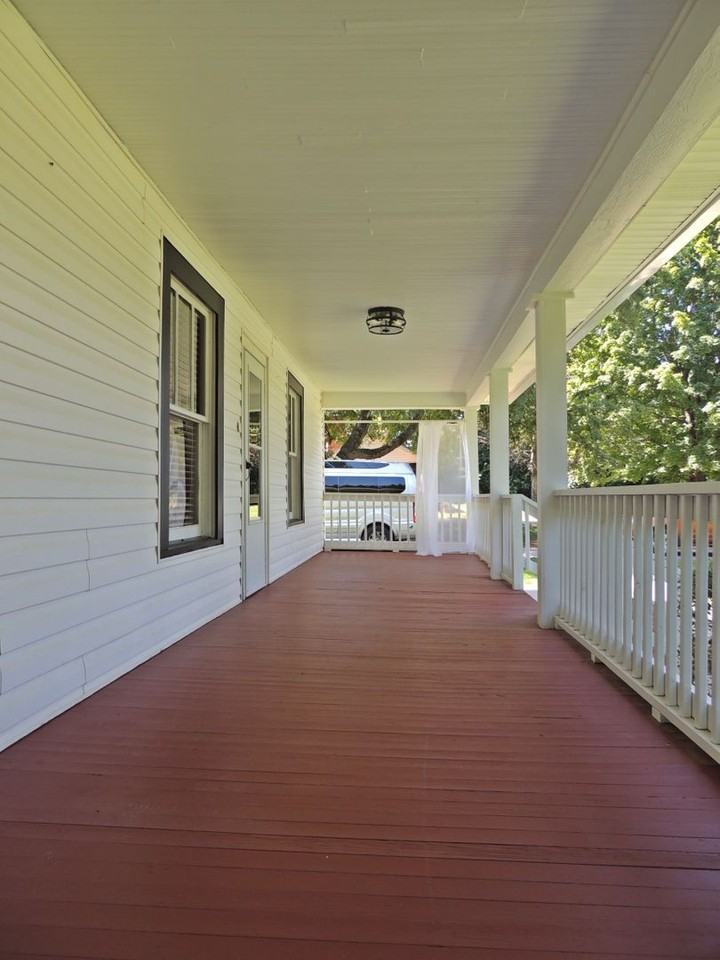 1712 Old Niles Ferry Rd - Photo 5 of 35